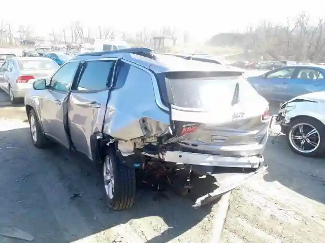 3C4NJDBB9KT847355 2019 JEEP COMPASS LATITUDE-2