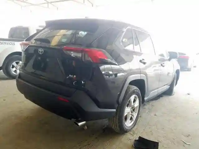 JTMW1RFV6LJ017155 2020 TOYOTA RAV4 XLE-3