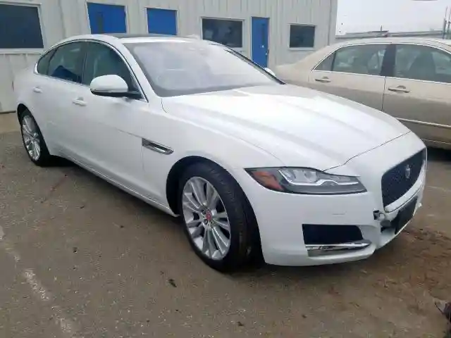SAJBJ4FX0KCY74305 2019 JAGUAR XF PREMIUM-0