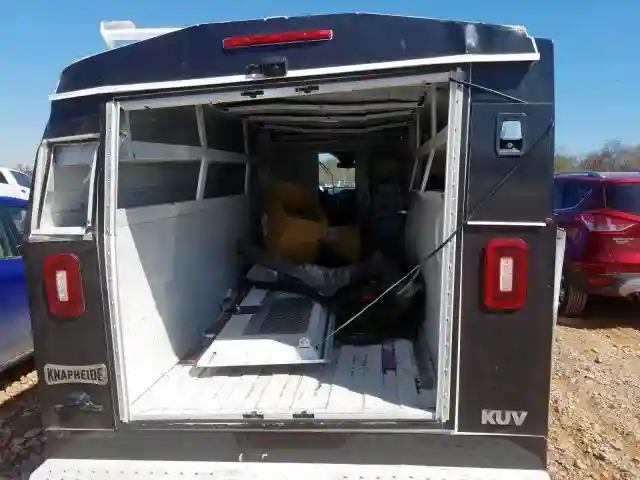 1FDBW5PM9JKB15999 2018 FORD TRANSIT T-350-5