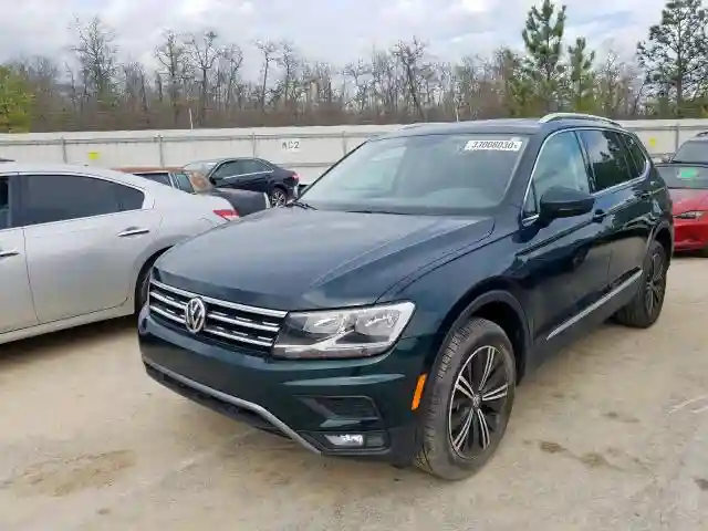 3VV3B7AX7KM119810 2019 VOLKSWAGEN TIGUAN SE-1