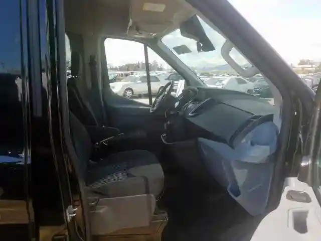 1FBAX2CM3KKA64037 2019 FORD TRANSIT T-350-4