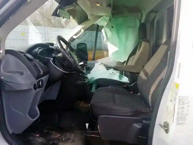 1FDBW5PM6HKA99206 2017 FORD TRANSIT T-350-4