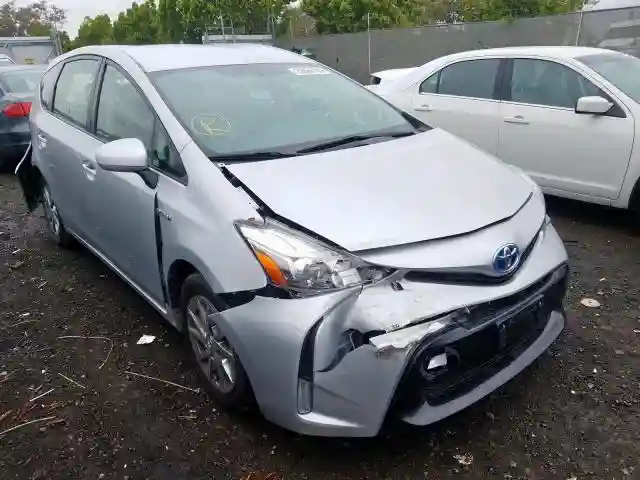 JTDZN3EU7HJ060708 2017 TOYOTA PRIUS V-0