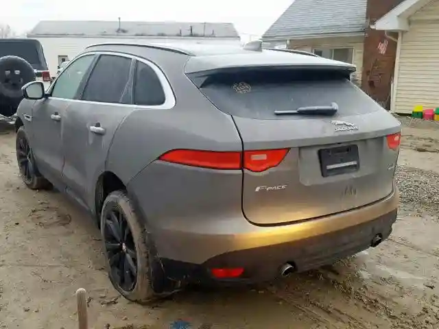 SADCK2FX4KA360719 2019 JAGUAR F-PACE PRESTIGE-2