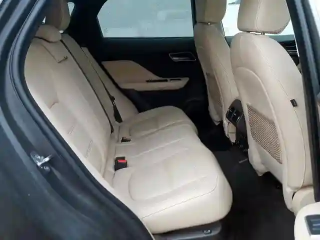SADCK2FX4KA360719 2019 JAGUAR F-PACE PRESTIGE-5