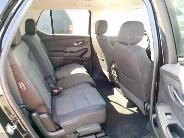 1GNEVFKW2KJ234818 2019 CHEVROLET TRAVERSE LS-5