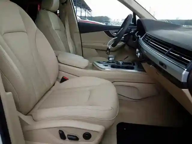 WA1LHAF78KD043006 2019 AUDI Q7 PREMIUM PLUS-4