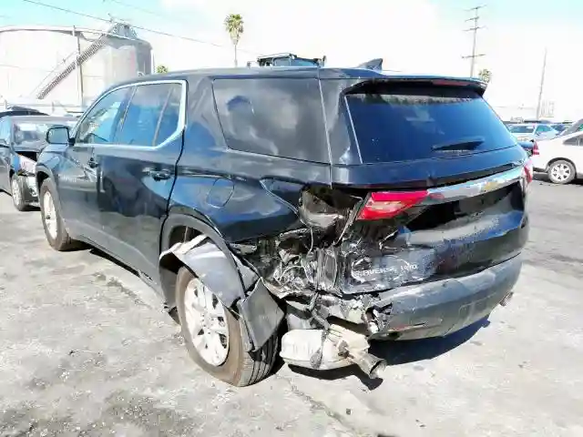 1GNEVFKW2KJ234818 2019 CHEVROLET TRAVERSE LS-2
