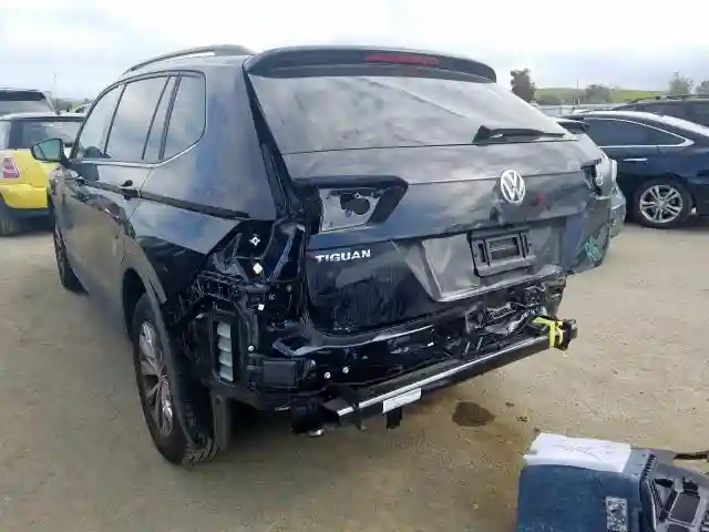 3VV1B7AX9KM182687 2019 VOLKSWAGEN TIGUAN S-2
