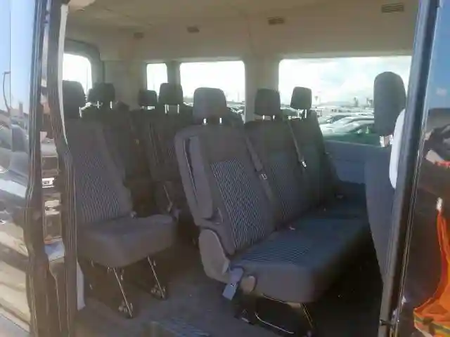 1FBAX2CM3KKA64037 2019 FORD TRANSIT T-350-5