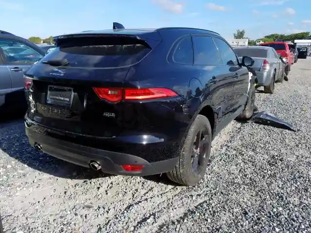 SADCJ2FX9JA276039 2018 JAGUAR F-PACE PREMIUM-3
