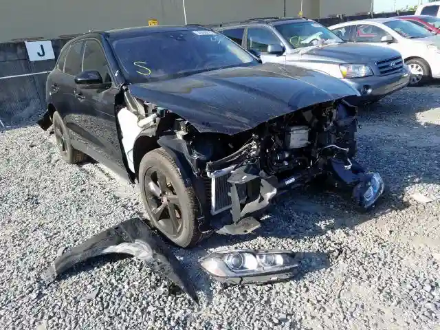 SADCJ2FX9JA276039 2018 JAGUAR F-PACE PREMIUM-0