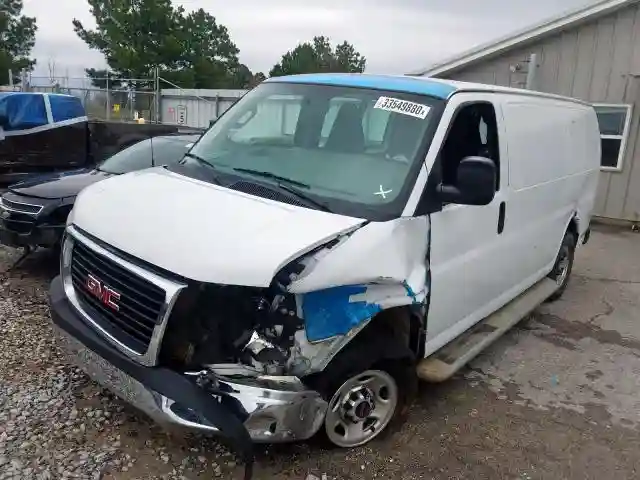 1GTW7AFG9J1902559 2018 GMC SAVANA G2500-1