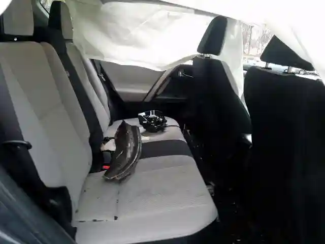 JTMRJREV6GD009253 2016 TOYOTA RAV4 HV XLE-5