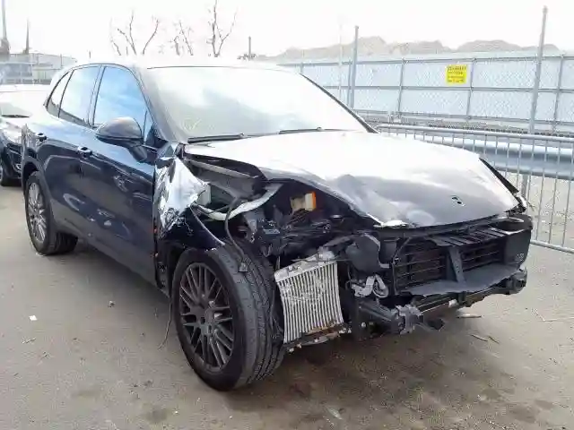 WP1AB2A20FLA57024 2015 PORSCHE CAYENNE S-0