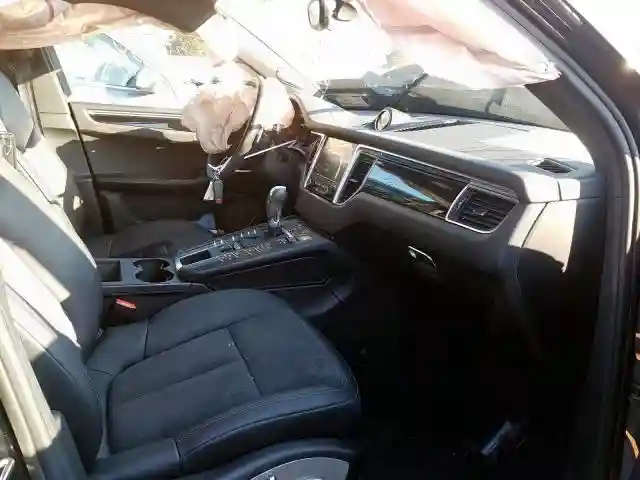 WP1AA2A54HLB04572 2017 PORSCHE MACAN-4