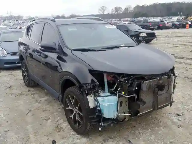 2T3NFREV2JW424712 2018 TOYOTA RAV4 SE-0