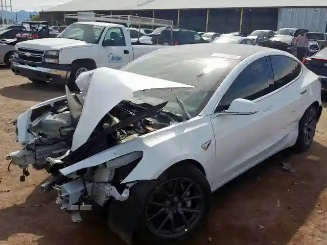 5YJ3E1EA6JF046344 2018 TESLA MODEL 3-1