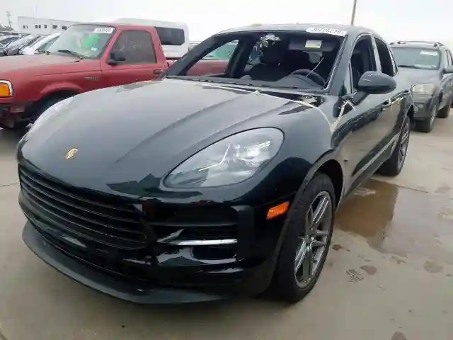 WP1AA2A5XKLB00825 2019 PORSCHE MACAN-1