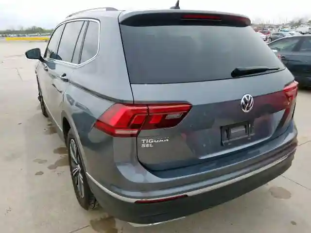 3VV3B7AXXKM042320 2019 VOLKSWAGEN TIGUAN SE-2