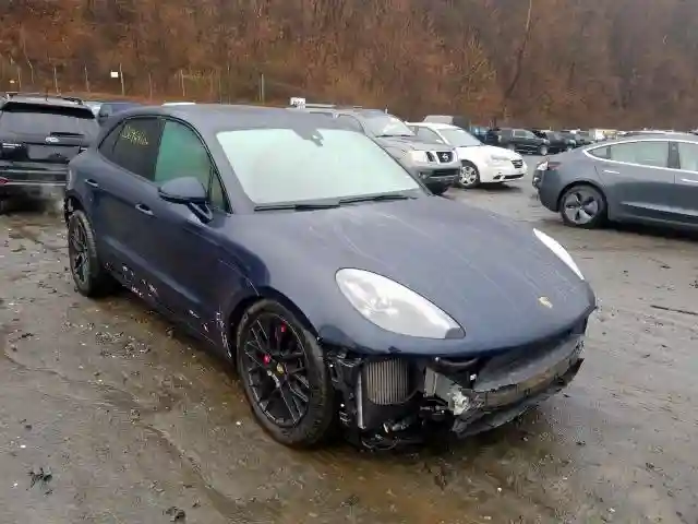 WP1AG2A55HLB54282 2017 PORSCHE MACAN GTS-0