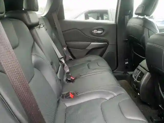 1C4PJMDX8KD480827 2019 JEEP CHEROKEE LIMITED-5