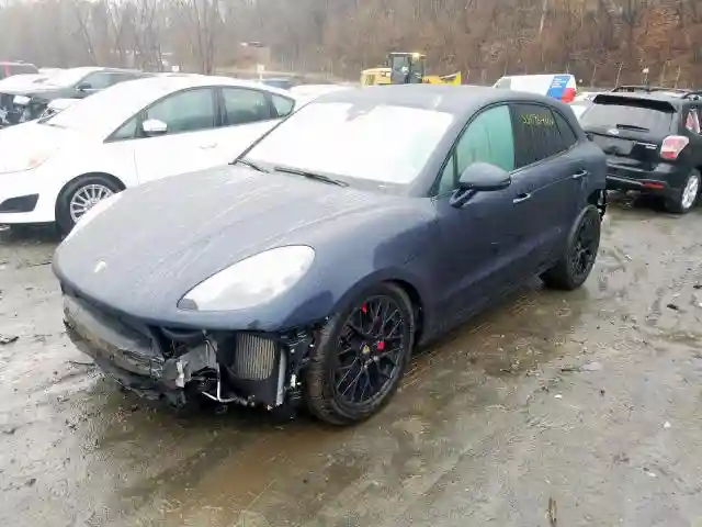 WP1AG2A55HLB54282 2017 PORSCHE MACAN GTS-1