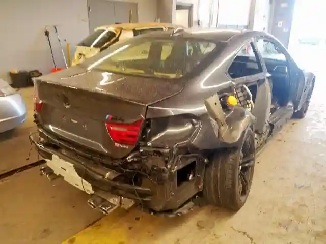 WBS4Y9C55JAA85754 2018 BMW M4-3