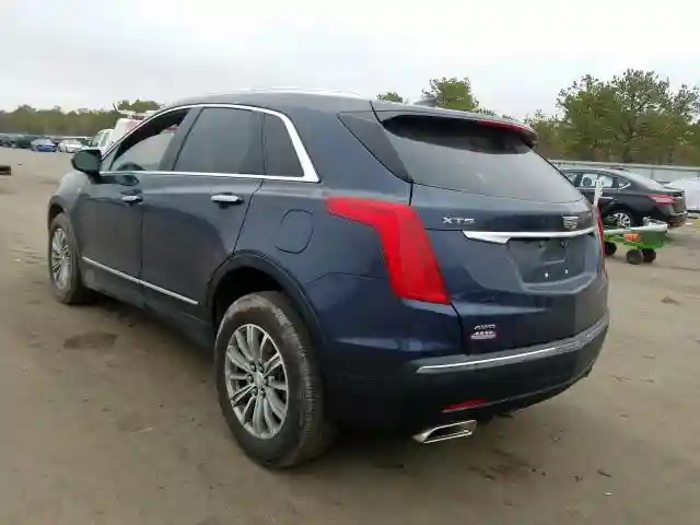 1GYKNDRS8KZ124113 2019 CADILLAC XT5 LUXURY-2
