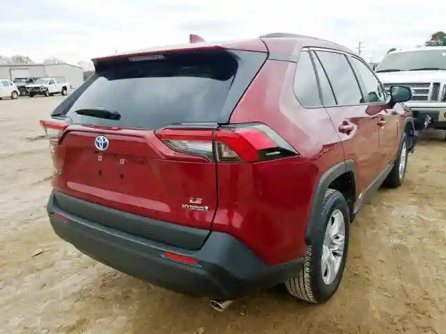 JTMLWRFV7KD041904 2019 TOYOTA RAV4 LE-3