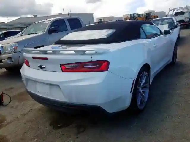 1G1FB3DX7J0186840 2018 CHEVROLET CAMARO LT-3