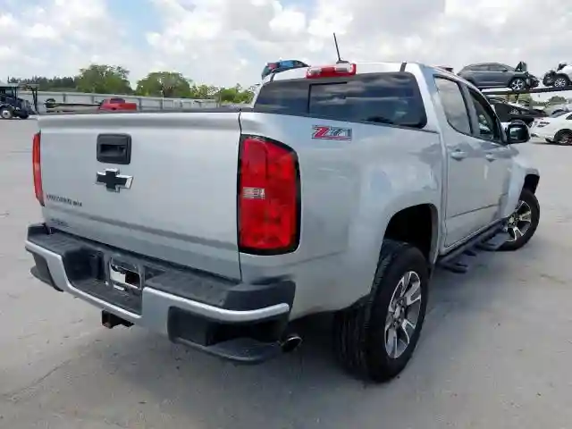 1GCGSDENXJ1165375 2018 CHEVROLET COLORADO Z71-3