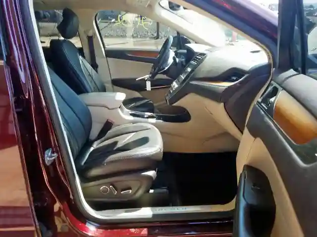 5LMCJ3D94GUJ19556 2016 LINCOLN MKC RESERVE-4