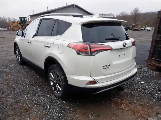 JTMDFREV9HD214580 2017 TOYOTA RAV4 LIMITED-2