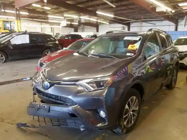 JTMRJREV7HD139348 2017 TOYOTA RAV4 HV LE-1