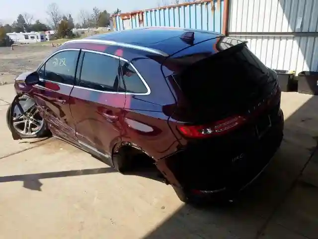 5LMCJ3D94GUJ19556 2016 LINCOLN MKC RESERVE-2