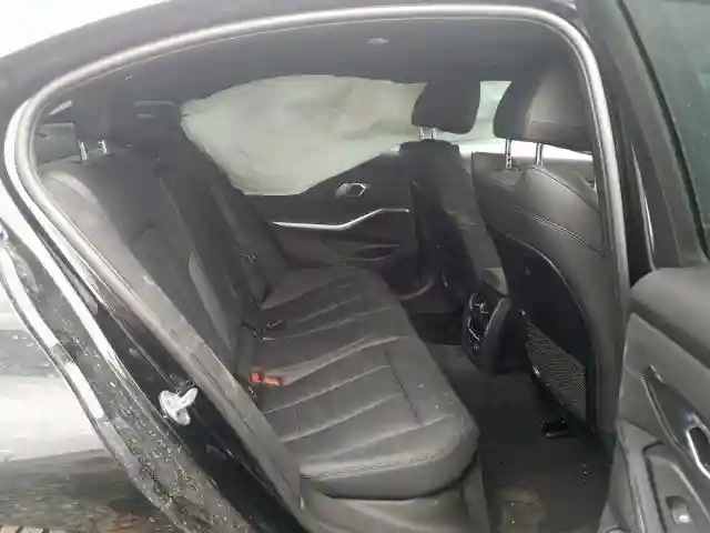 WBA5R7C51KFH32181 2019 BMW 330XI-5