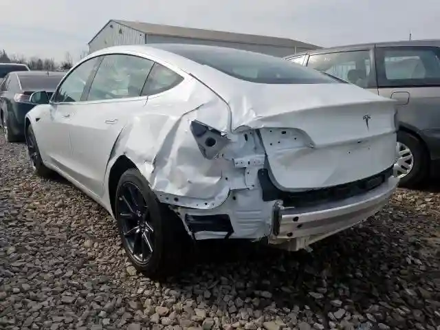 5YJ3E1EA8LF603810 2020 TESLA MODEL 3-2