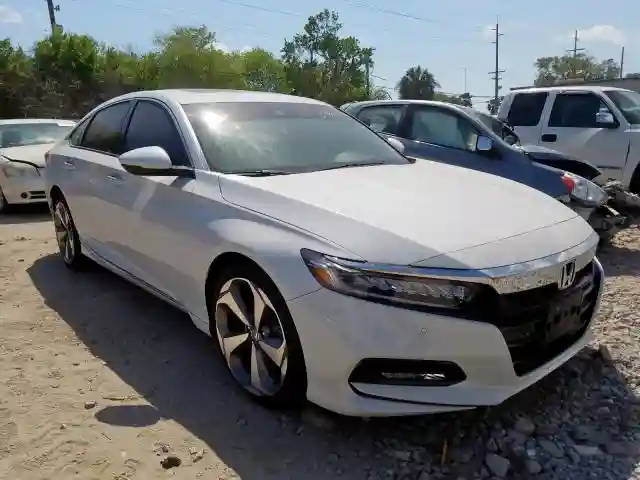 1HGCV2F98KA033164 2019 HONDA ACCORD TOURING-0