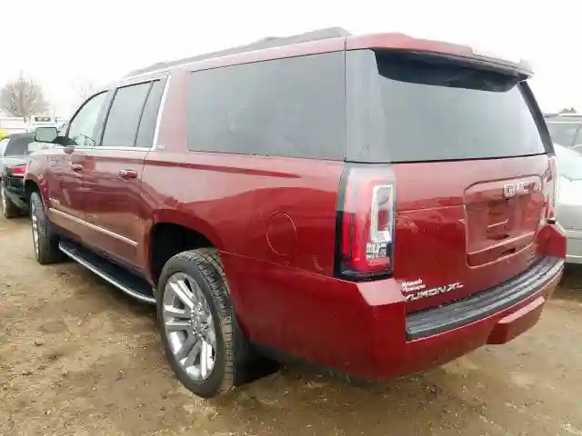 1GKS2GKC4KR134712 2019 GMC YUKON XL K1500 SLT-2
