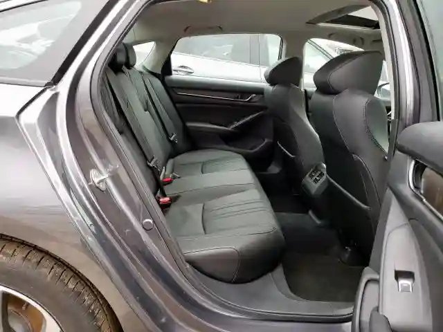1HGCV1F53KA114984 2019 HONDA ACCORD EXL-5