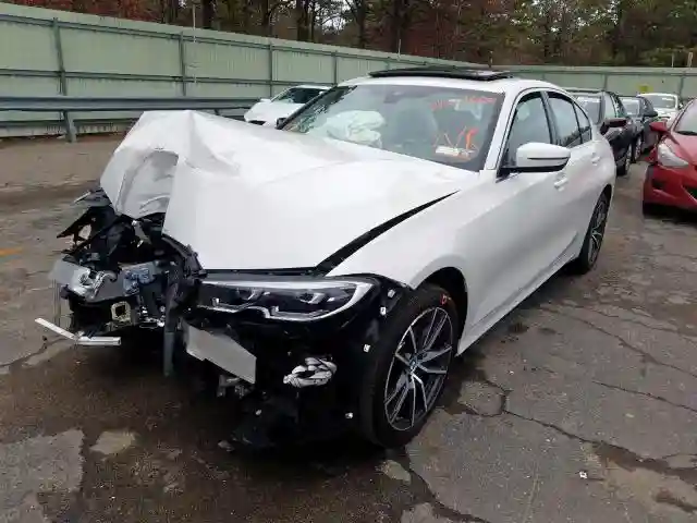 WBA5R7C50KFH17218 2019 BMW 330XI-1