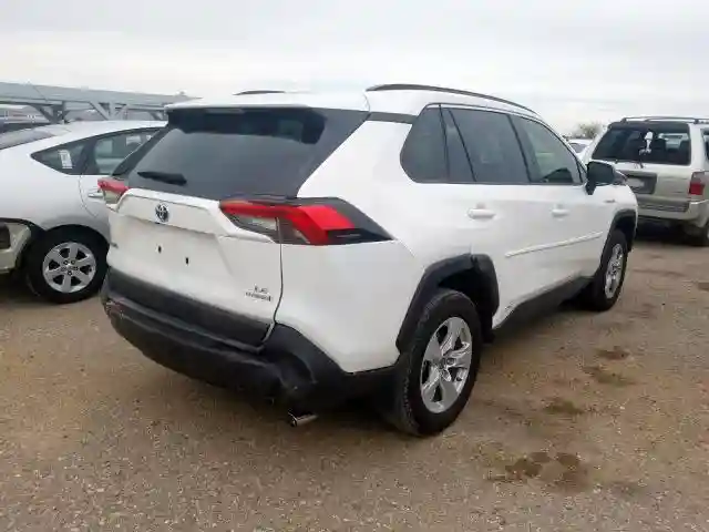 JTMLWRFVXKD025681 2019 TOYOTA RAV4 LE-3