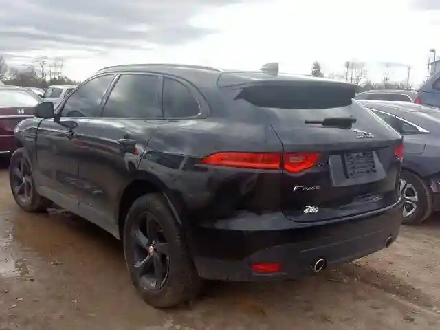 SADCJ2BVXHA091562 2017 JAGUAR F-PACE PREMIUM-2