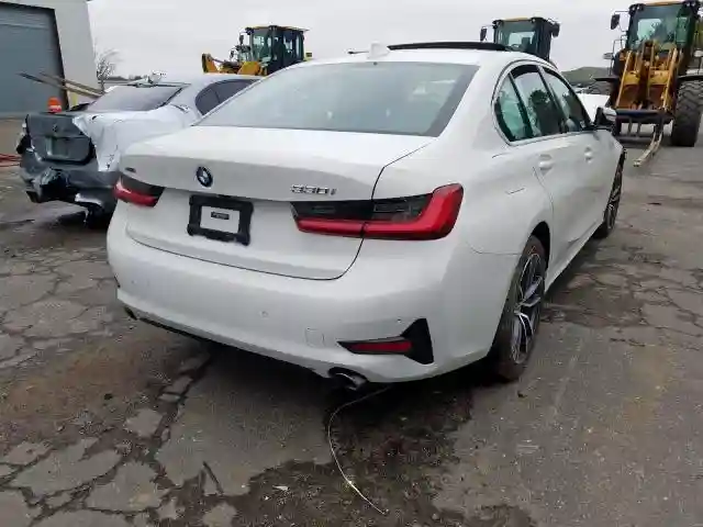 WBA5R7C50KFH17218 2019 BMW 330XI-3