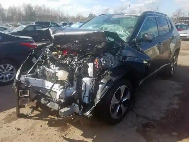 3C4NJDBB8KT711802 2019 JEEP COMPASS LATITUDE-1