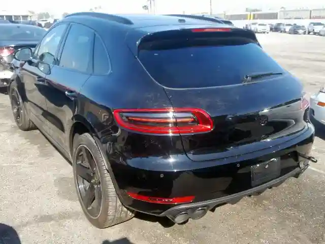WP1AF2A50JLB70740 2018 PORSCHE MACAN TURBO-2