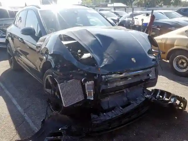 WP1AF2A50JLB70740 2018 PORSCHE MACAN TURBO-0