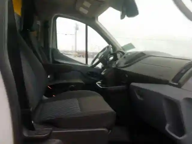 1FTYR1YM7KKB52323 2019 FORD TRANSIT T-250-4